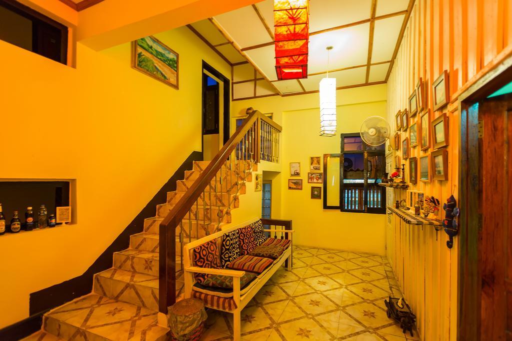 Viradesa Guesthouse Luang Prabang Exterior photo